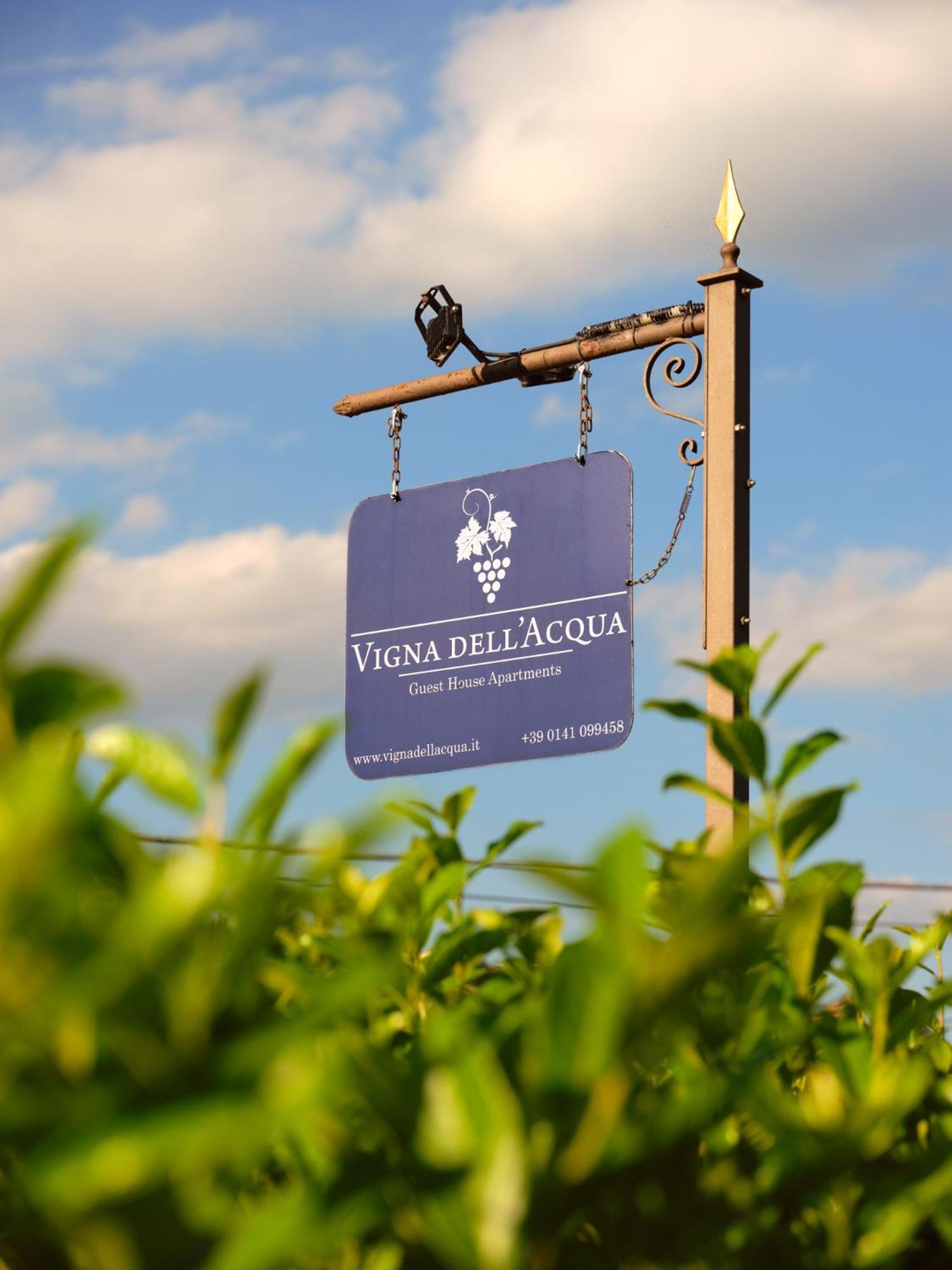 Vigna Dell'Acqua Villa Santo Stefano Belbo Eksteriør billede