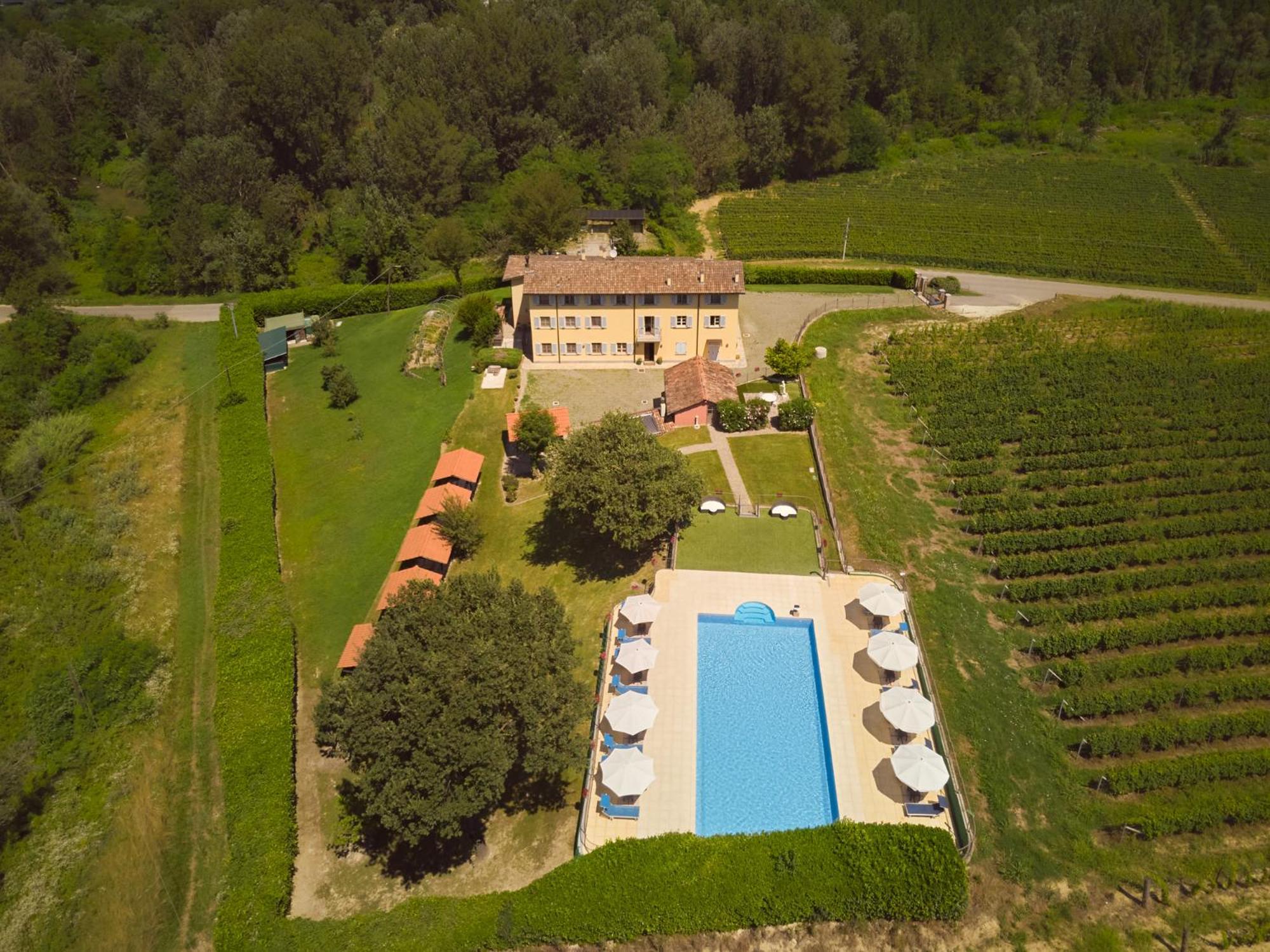 Vigna Dell'Acqua Villa Santo Stefano Belbo Eksteriør billede