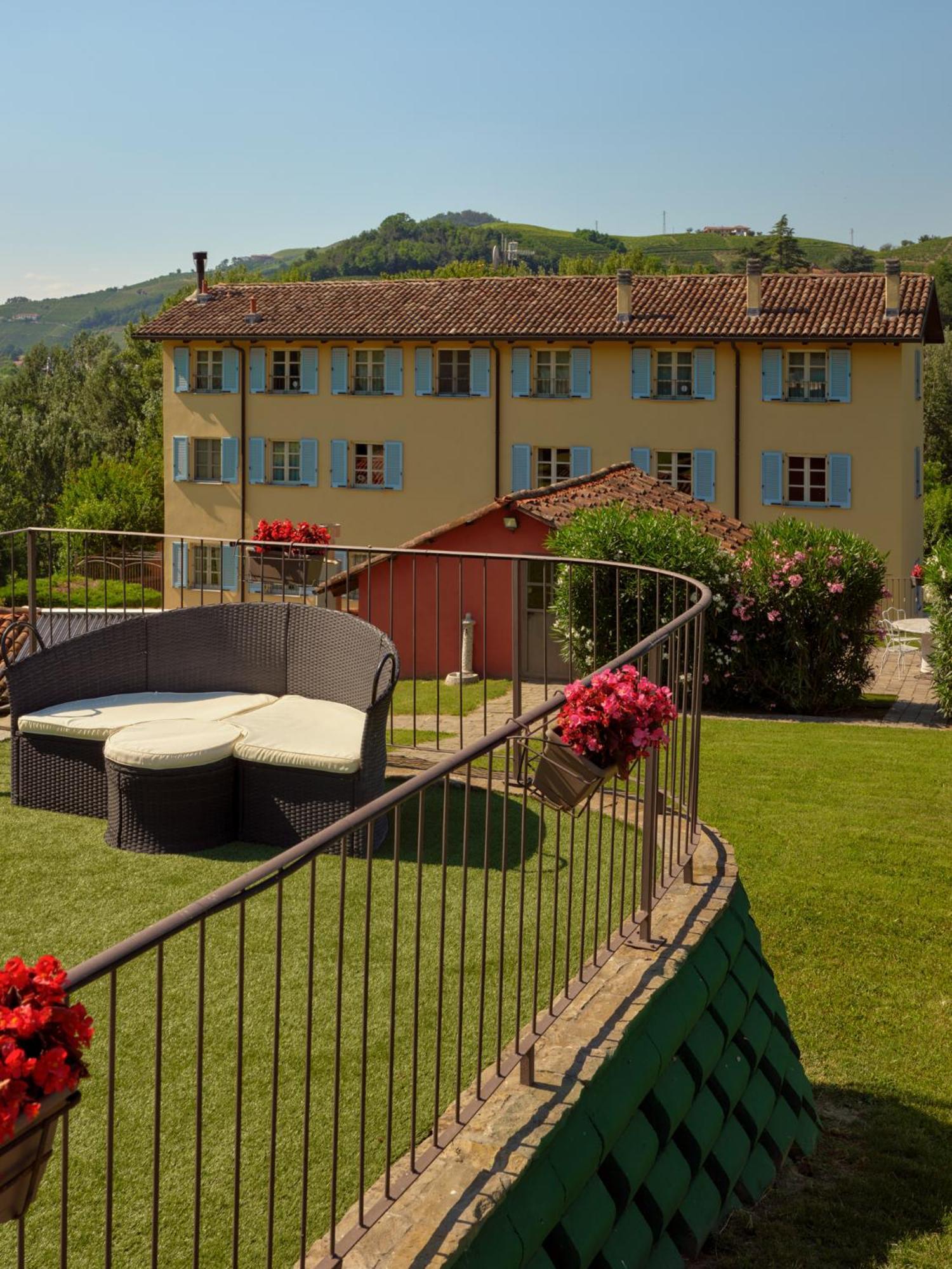 Vigna Dell'Acqua Villa Santo Stefano Belbo Eksteriør billede