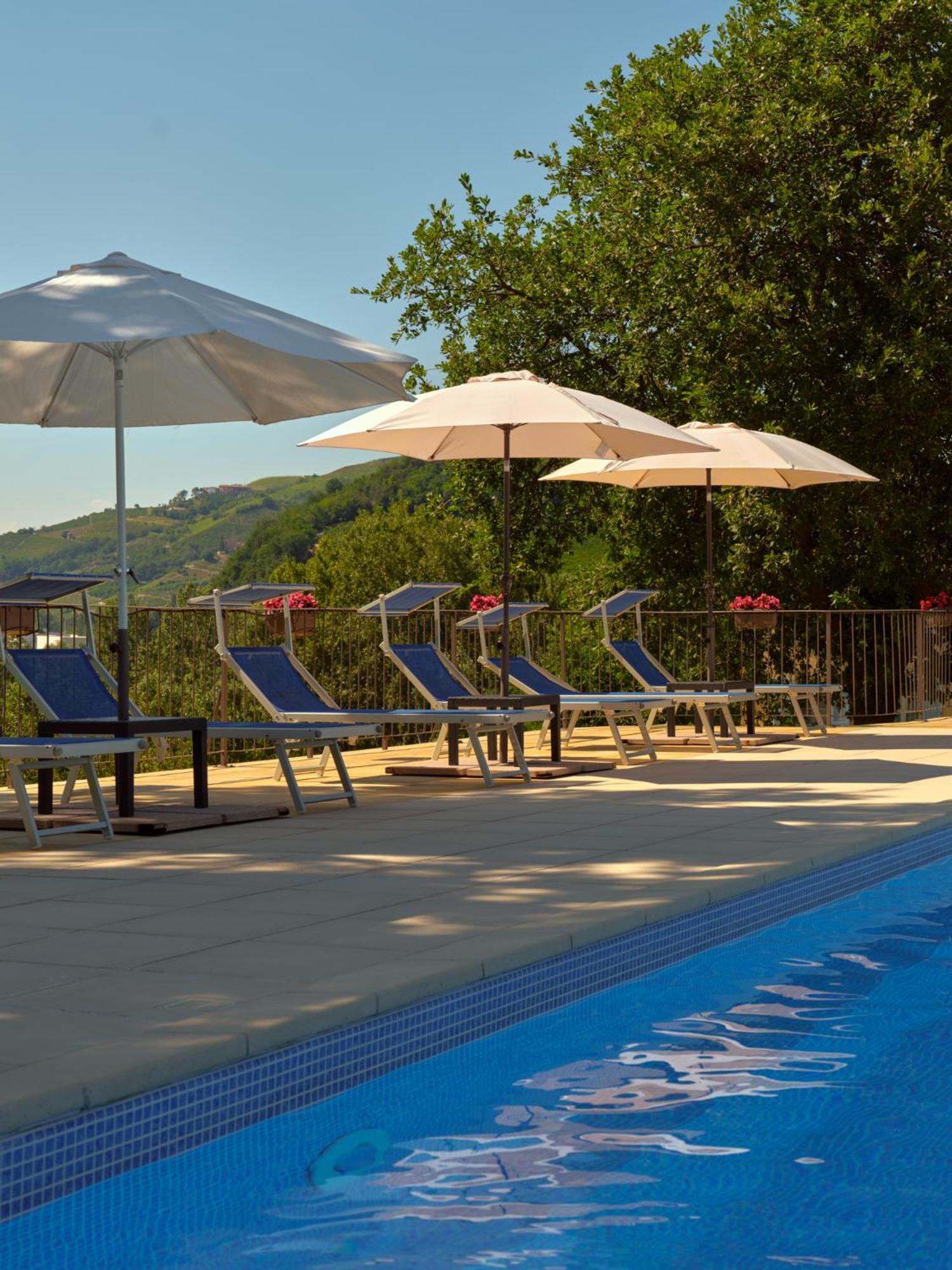 Vigna Dell'Acqua Villa Santo Stefano Belbo Eksteriør billede