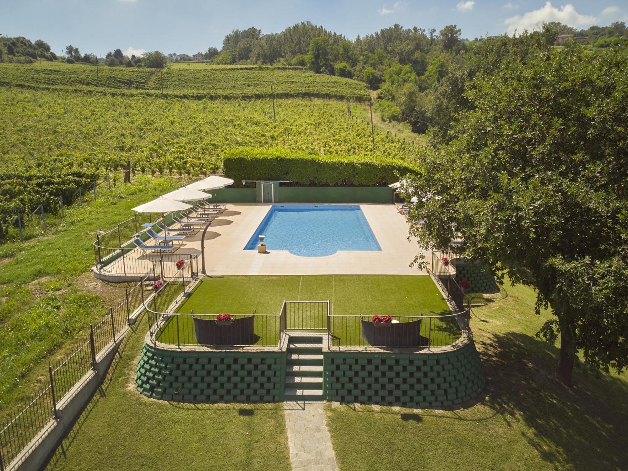 Vigna Dell'Acqua Villa Santo Stefano Belbo Eksteriør billede